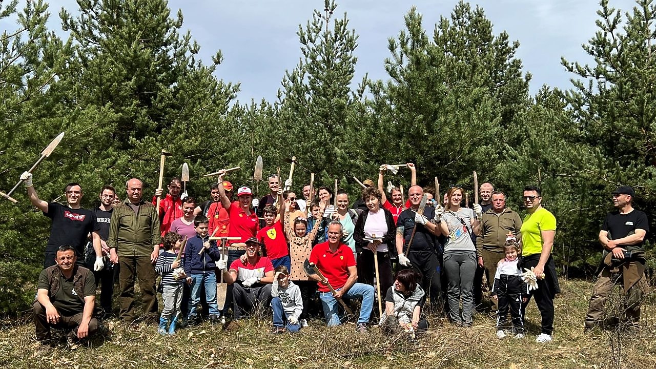 Доброволците на Shell залесиха 7 дка край Годеч