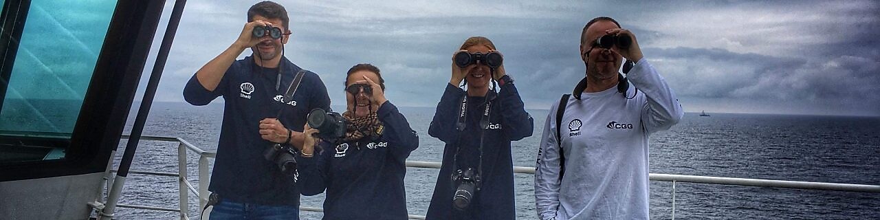 Наблюдател за морски бозайници