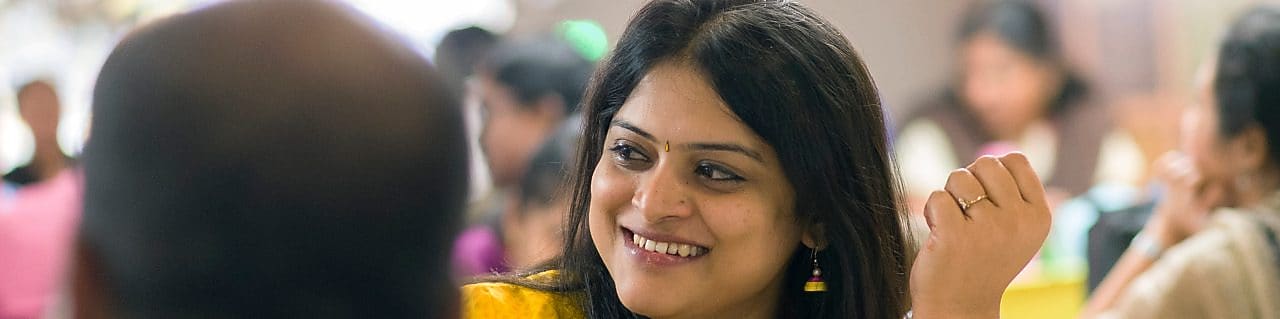 Служители на Shell по време на обяд