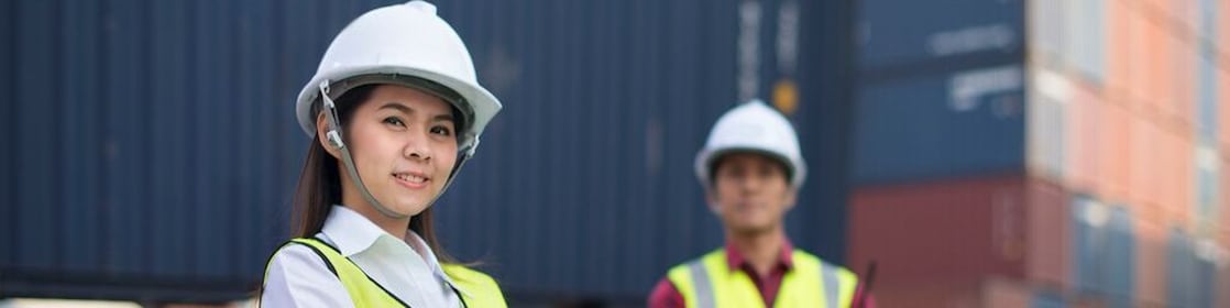 Обучение по опазване на здравето, безопасността, сигурността и околната среда в рафинерията